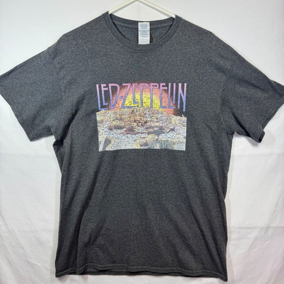 Delta Pro Weight Led Zeppelin Houses of the Holy Graphic T-Shirt Sz‎ Large Y2K - Picture 1 of 7